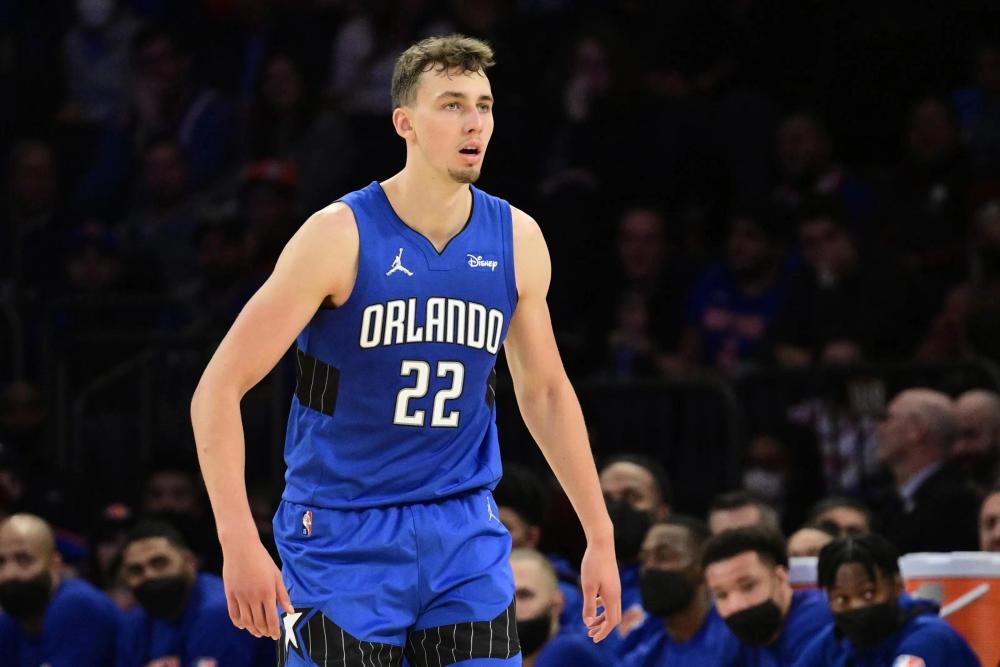 表现备受关 表现备受关