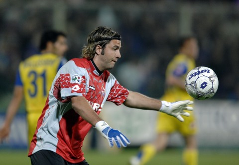 海港半路换 海港半路换